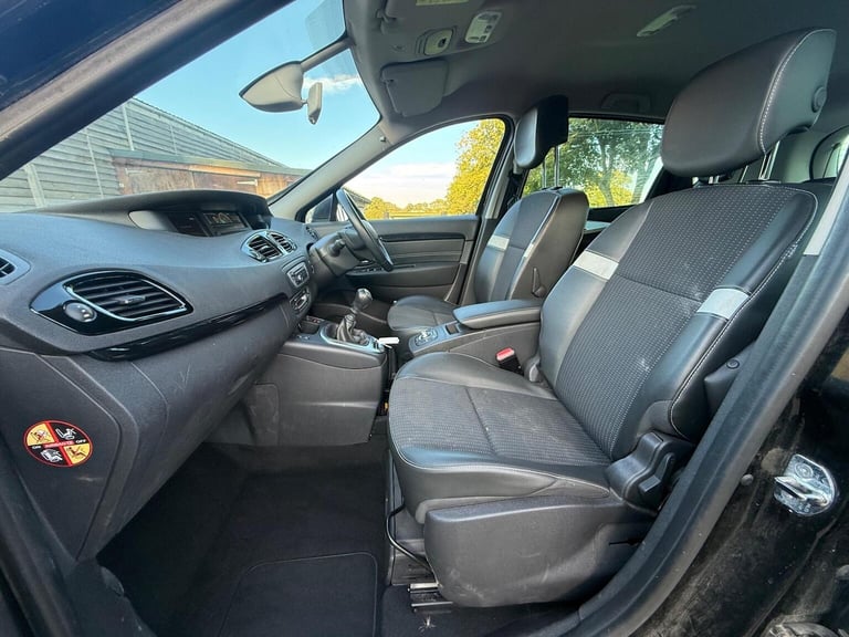 RENAULT SCENIC 1.5 dCi ENERGY Dynamique TomTom Euro 5 (s/s) 5dr 2014