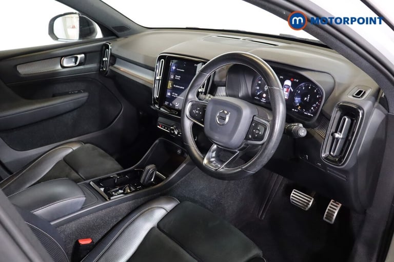 2020 Volvo XC40 2.0 T4 R DESIGN 5dr AWD Geartronic ESTATE PETROL Automatic