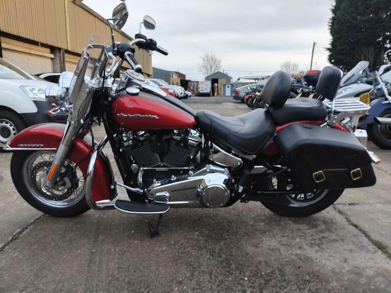 2019 68 HARLEY-DAVIDSON FLDE SOFTAIL DELUXE 1745 19 - CUSTOM CRUISER TOURER