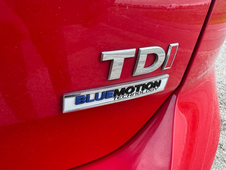 2015 Volkswagen Golf 1.6 TDI 110 Match 5dr - AUTO LIGHTS - PARKING SENSORS HATCHBACK Diesel Autom...