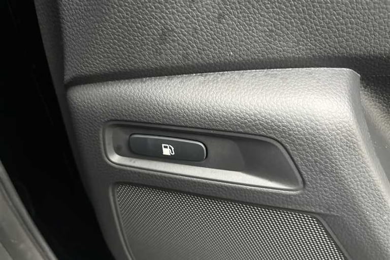 2023 Honda CR-V 2.0 ePHEV Advance Tech 5dr eCVT Estate Hybrid Automatic