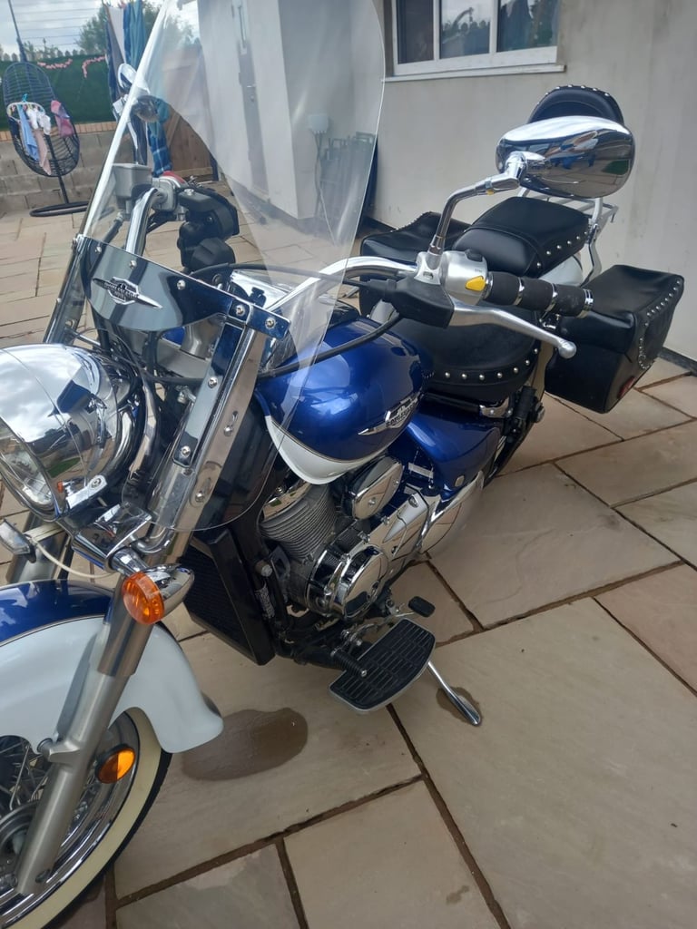 Suzuki, 2012, 805 (cc)