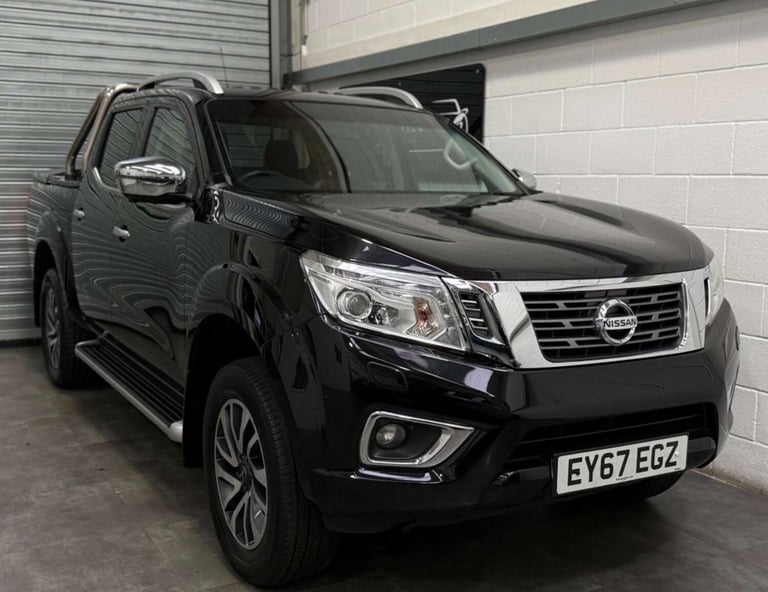 2017 Nissan Navara 2.3 Navara Tekna dCi Auto 4WD 5dr SUV Diesel Automatic