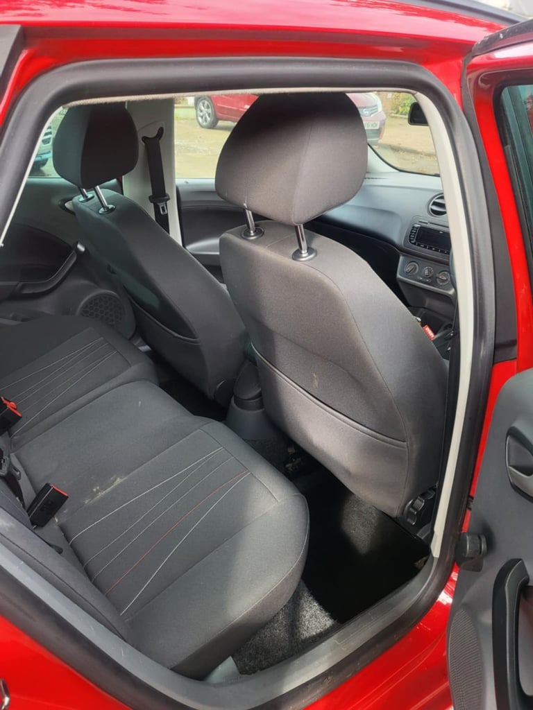 Seat, IBIZA, Estate, 2012, Manual, 1199 (cc), 5 doors