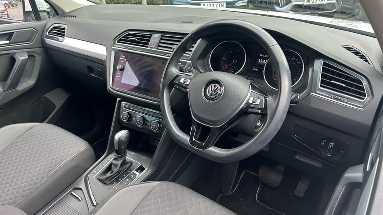 2020 Volkswagen Tiguan 2.0 TDi 150 Match 5dr DSG Diesel Estate Estate Diesel Automatic