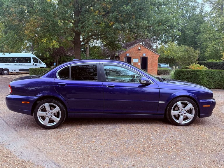 2010 Jaguar X-Type 2.2 X-Type Sovereign  Auto 4dr Saloon Diesel Automatic
