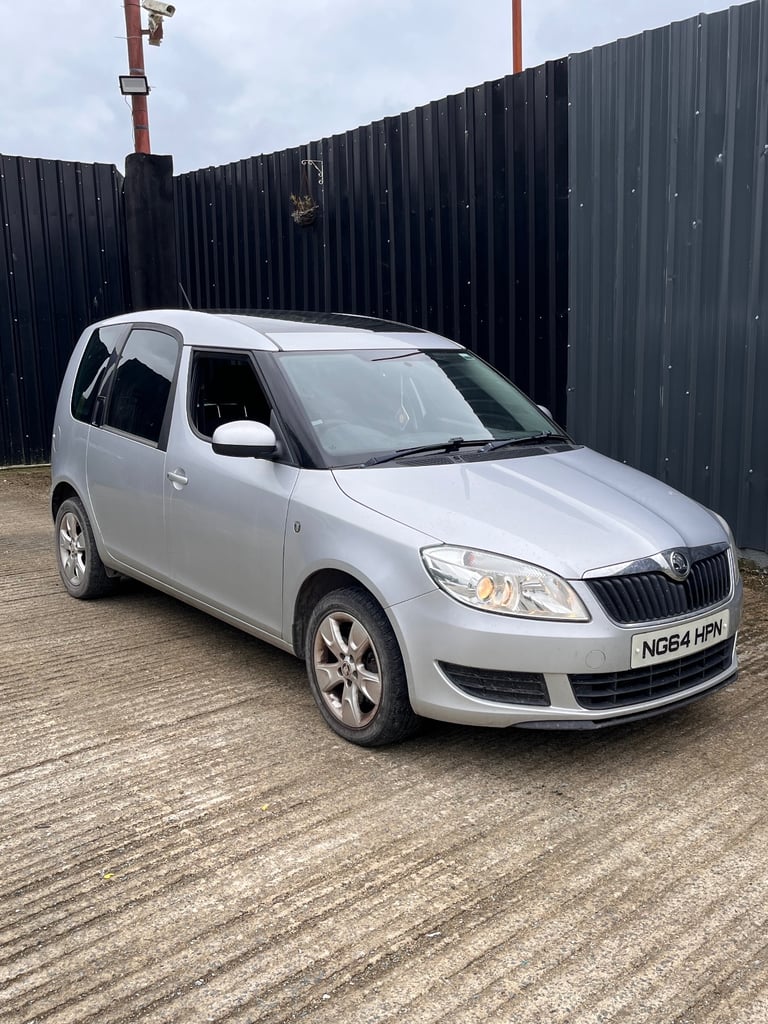 Skoda, ROOMSTER, MPV, 2015, Manual, 1598 (cc), 5 doors