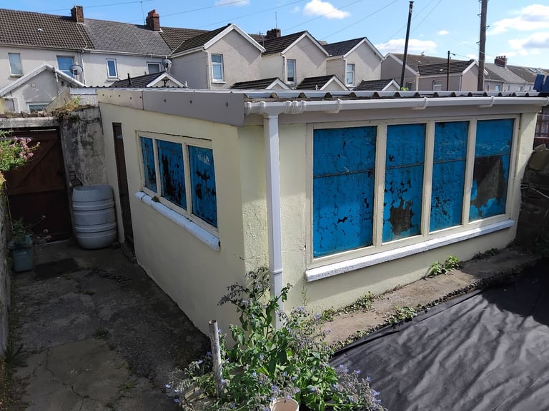 Garage for rent 33pw