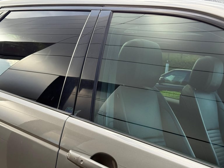 2020 Land Rover Discovery Sport 2.0 D240 MHEV R-Dynamic HSE SUV 5dr Diesel Auto 4WD Euro 6 (s/s) ...