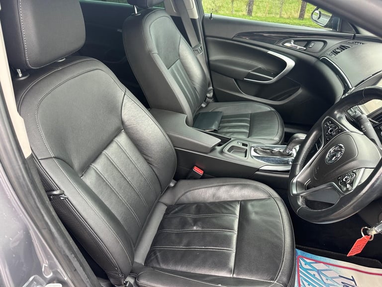 2016 Vauxhall Insignia 2.0 CDTi Elite Nav Auto Euro 6 5dr HATCHBACK Diesel Automatic