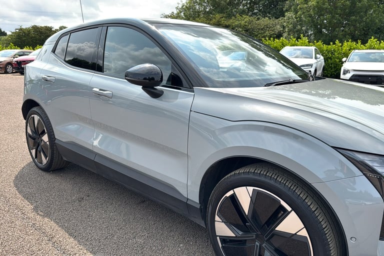  Volvo Ex30 Twin Performance 69kwh Ultra Suv 5dr Electric Auto Awd 428 Ps