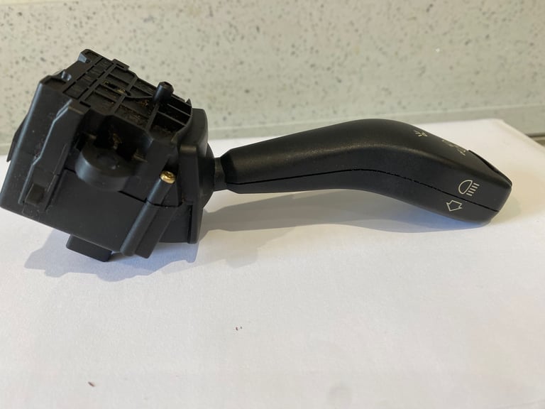 BMW 5Series Indicator Arm