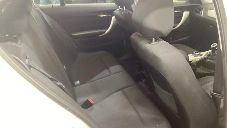 2017 BMW 1 Series 1.5 116d SE Business Euro 6 (s/s) 5dr HATCHBACK Diesel Manual