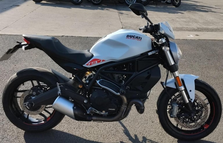 2019 69 DUCATI MONSTER M797 WHITE 10k MILES CLEAN NAKED HPI CLEAR ROADTSER