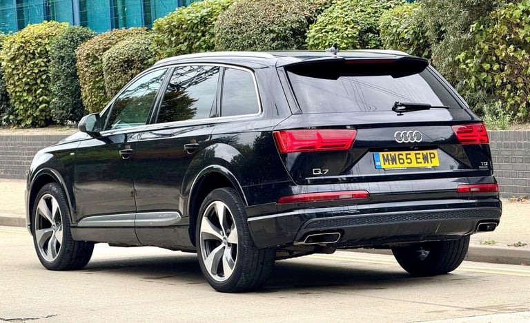 2015 Audi Q7 3.0 TDI V6 S line SUV 5dr Diesel Tiptronic quattro Euro 6 (s/s) (272 ps) ESTATE Dies...