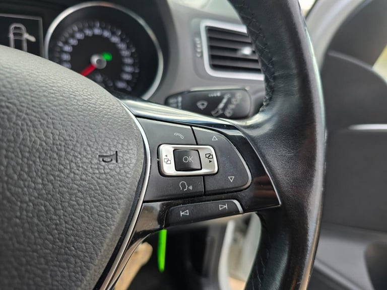 2014 Volkswagen Polo 1.2 TSI BlueMotion Tech SE DSG Euro 6 (s/s) 3dr Hatchback Petrol Automatic