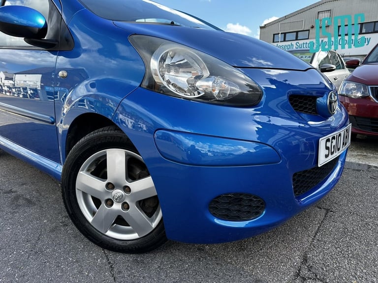 2010 Toyota AYGO 1.0 VVT-i Blue Hatchback 3dr Petrol Manual Euro 4 (67 bhp) Hatchback Petrol Manual