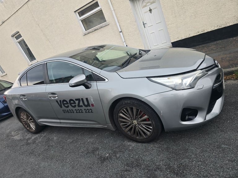 Toyota avensis 2016 car parts