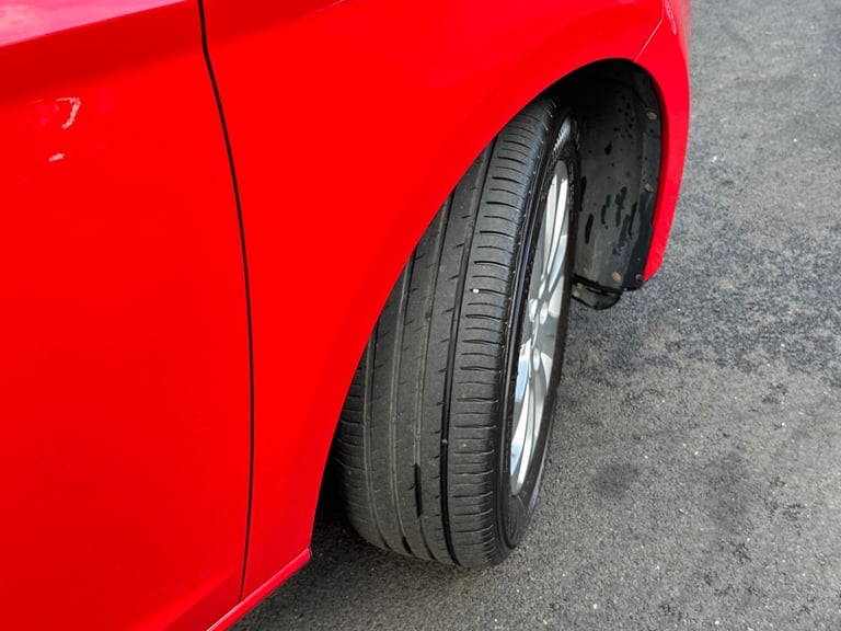 2014 SEAT Leon 1.6 TDI CR SE Euro 5 (s/s) 5dr HATCHBACK Diesel Manual