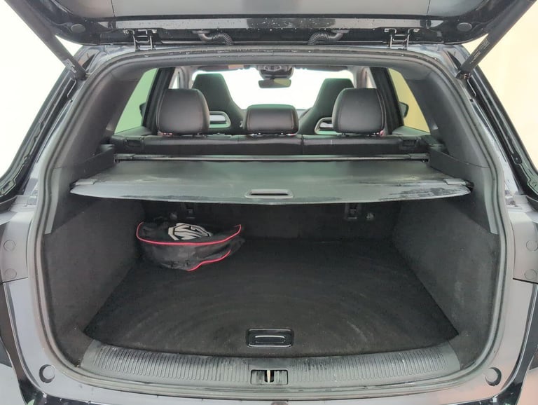 2023 MG MG HS 1.5 T-GDI 16.6kWh Exclusive SUV 5dr Petrol Plug-in Hybrid Auto Euro 6 (s/s) ESTATE ...