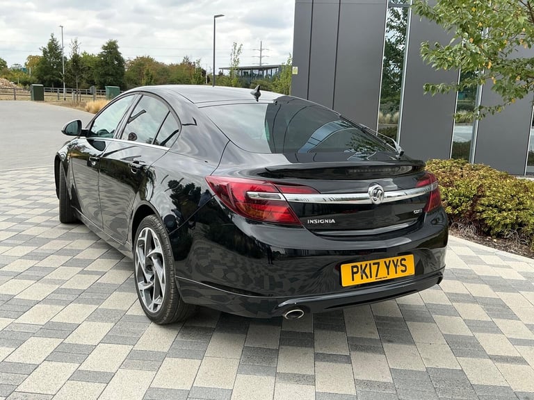 2017 Vauxhall Insignia 2.0 CDTi ecoFLEX SRi VX Line Nav Euro 6 (s/s) 5dr HATCHBACK Diesel Manual