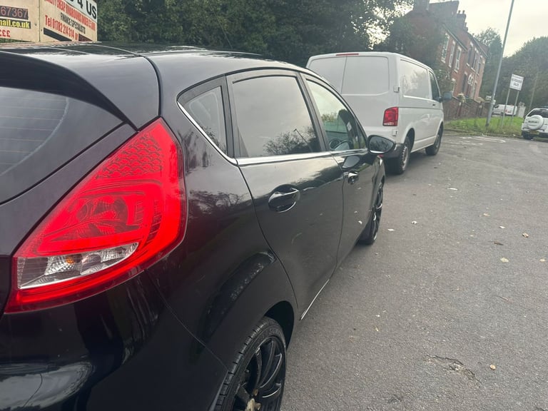 Ford Fiesta Zetec 1.2L Petrol!