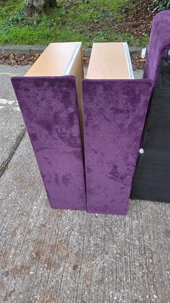 Single divan bed 