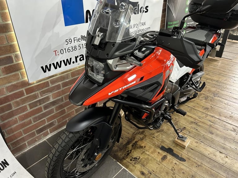 V-Strom DL1050XT , Pre Wired for TomTom , Full Dealer History