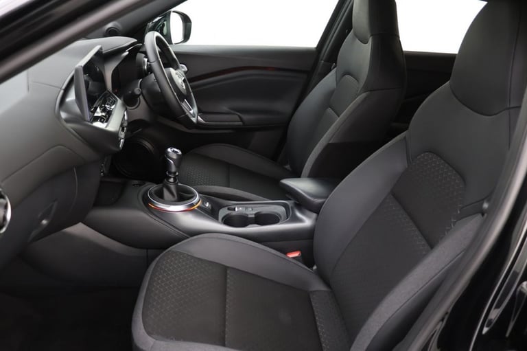 2024 Nissan Juke 1.0 DiG-T N-Connecta 5dr HATCHBACK PETROL Manual