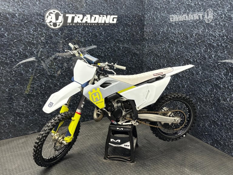 Husqvarna TC 125 2023 (MX / MOTOCROSS / ENDURO ) @ AJ TRADING