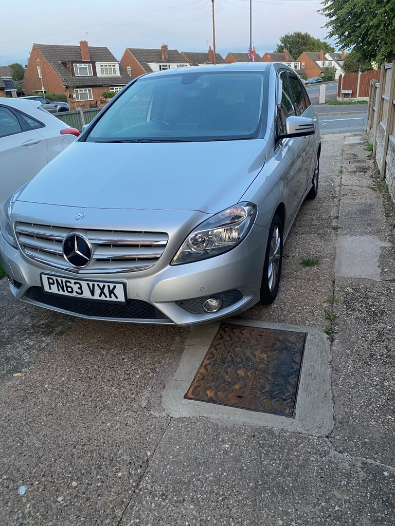 Mercedes-Benz, B CLASS, MPV, 2013, Manual, 1461 (cc), 5 doors