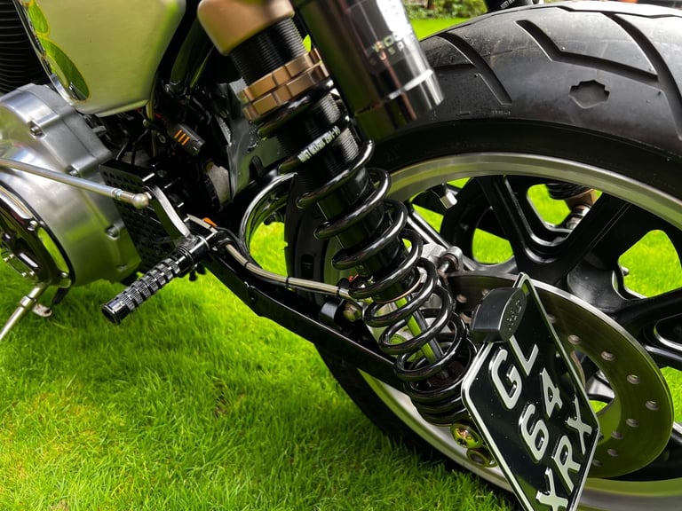 HARLEY DAVIDSON SPORTSTER 1200 CAFE RACER