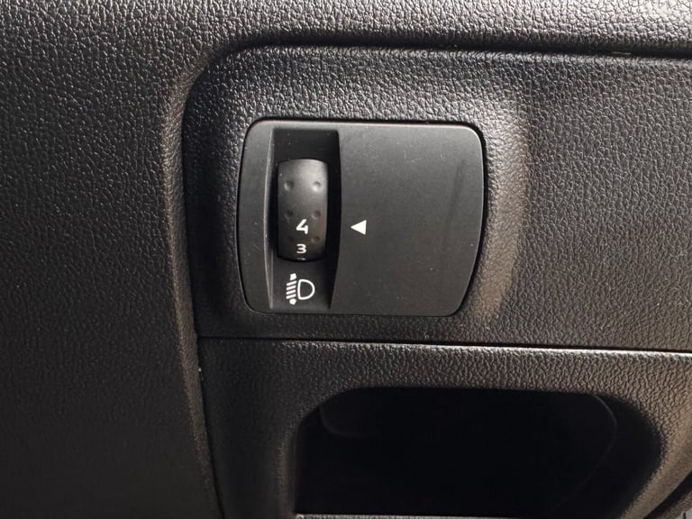 2016 Renault Megane 1.5 dCi Dynamique S Nav 5dr HATCHBACK Diesel Manual