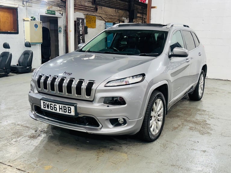 2016 Jeep Cherokee 2.2 Multijet 200 Overland 5dr Auto ESTATE DIESEL Automatic