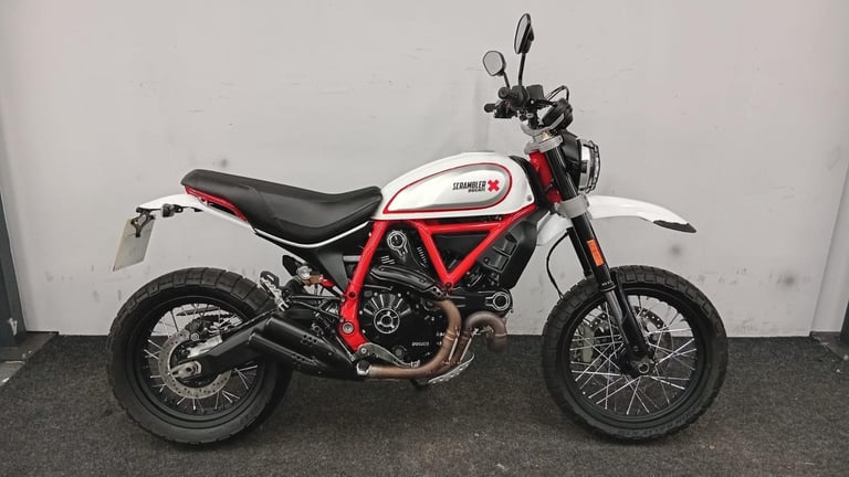 DUCATI SCRAMBLER DESERT SLED ** 12 MONTH MOT - ONE FORMER KEEPER - TAIL TIDY ** 