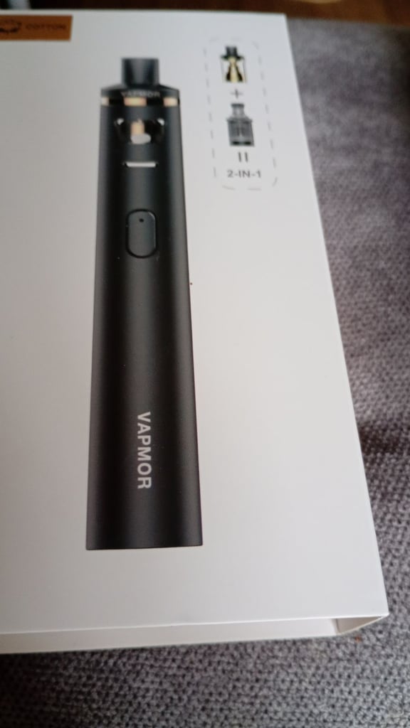 image for Vapour rechargeable vape machine 