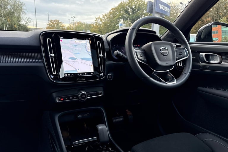 2022 Volvo XC40 2.0 B4 MHEV Ultimate SUV 5dr Petrol Hybrid DCT Auto Euro 6 (s/s) (197 ps) ESTATE ...