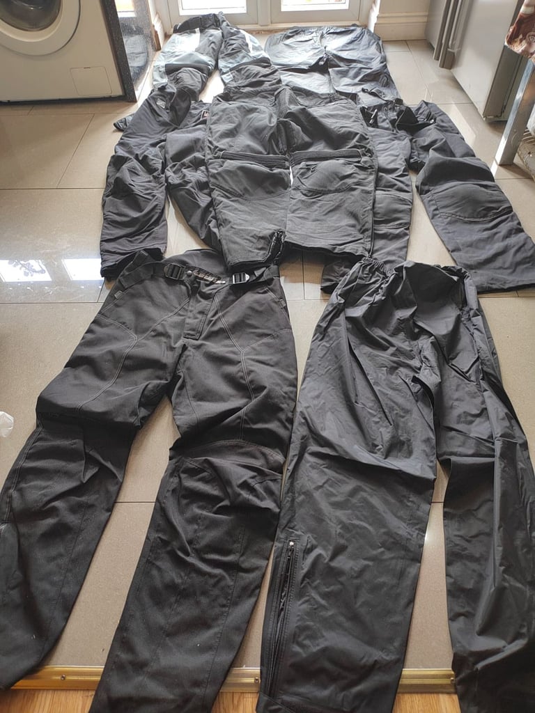 East London Motorcycle Clothing – ALL TYPES – SEE PHOTOS – EAST LONDON - 838