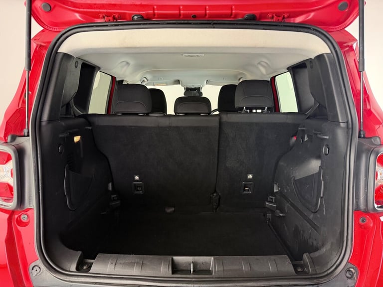 2020 Jeep Renegade 1.3 GSE T4 Night Eagle DDCT Euro 6 (s/s) 5dr ESTATE Petrol Automatic