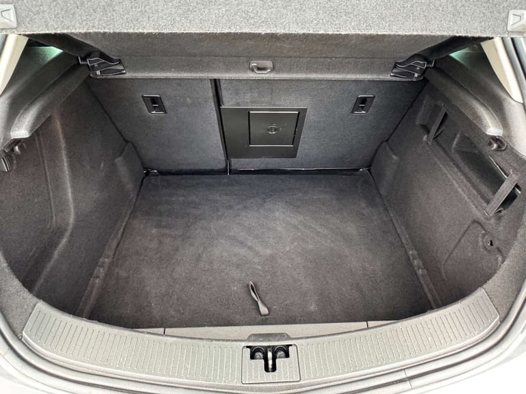 2016 Vauxhall Astra 1.4 Astra GTC Limited Edition T S/S 3dr Coupe Petrol Manual