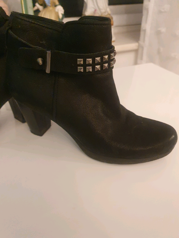 Boots bundle