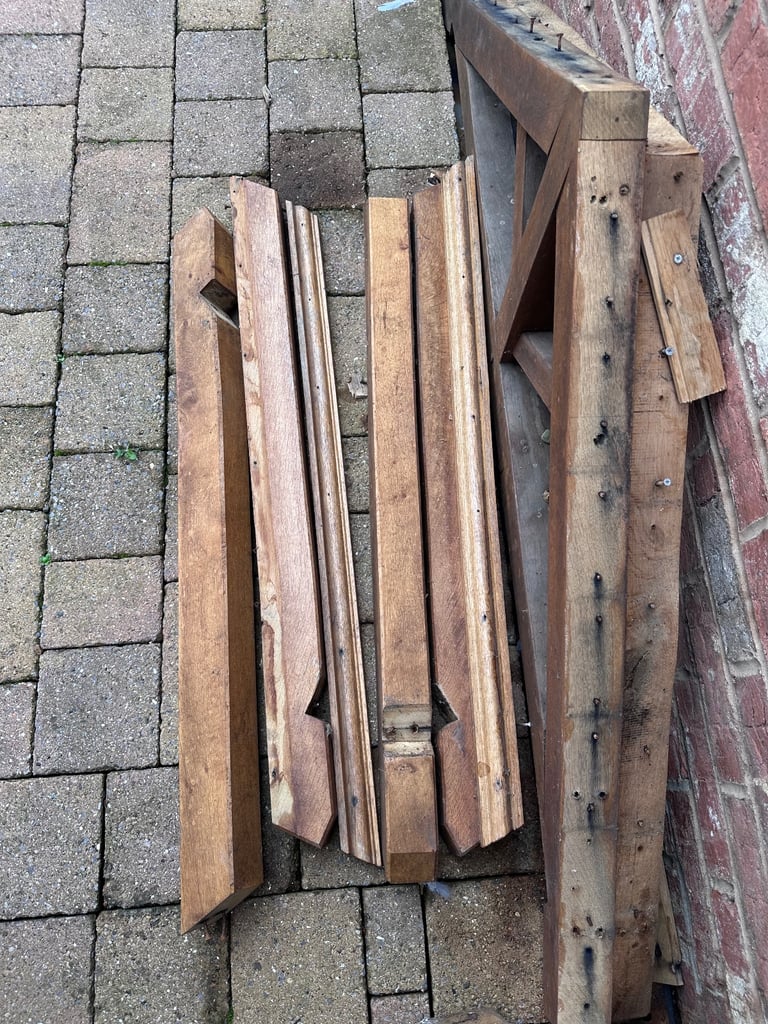 image for Solid Oak for DIY enthusiasts or wood burning 