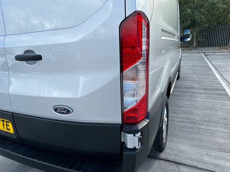2024 Ford Transit 2.0 EcoBlue 170ps H2 Limited Van PANEL VAN DIESEL Manual