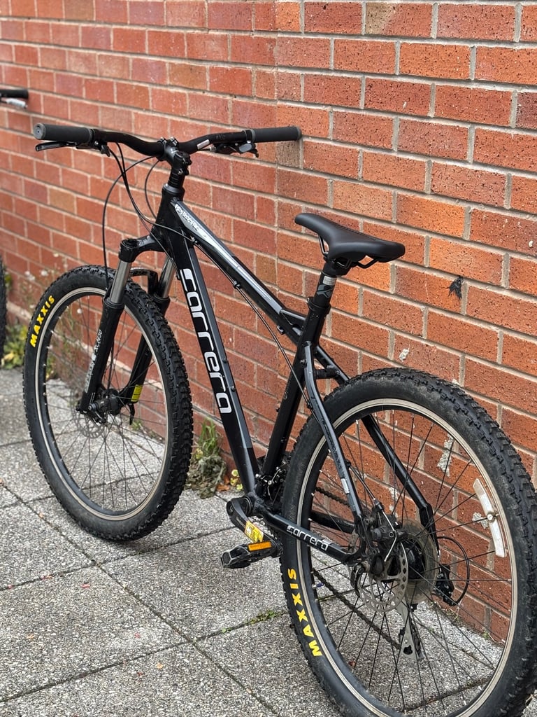 Carrera Vengeance Mountain Bike – Ready to Ride