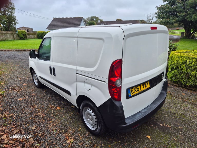 Vauxhall, COMBO 2017 Manual,full 12 months mot 1248 (cc)