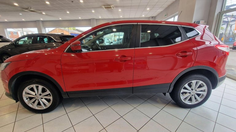 2016 Nissan Qashqai 1.5 dCi N-Connecta 2WD Euro 6 (s/s) 5dr HATCHBACK Diesel Manual