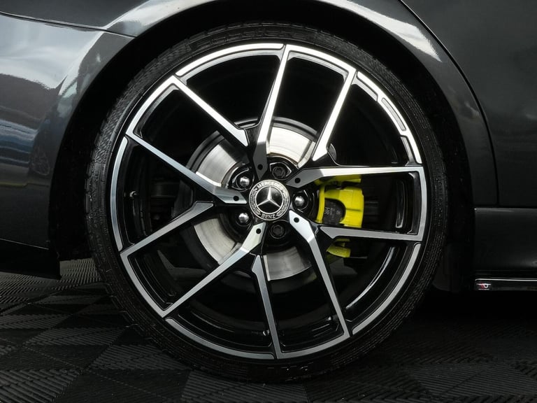 2023 Mercedes-Benz C-Class 1.5 C200h MHEV AMG Line G-Tronic+ Euro 6 (s/s) 4dr SALOON Petrol/Elect...