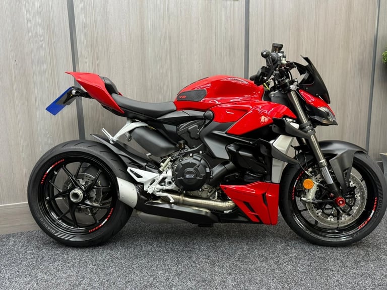 2022 22 Ducati Streetfighter V2 955 ABS - JUST 3726 MILES - WINGS