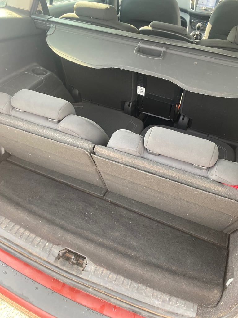 Ford, GRAND C-MAX, MPV, 2016, Manual, 999 (cc),5 doors - Image 10