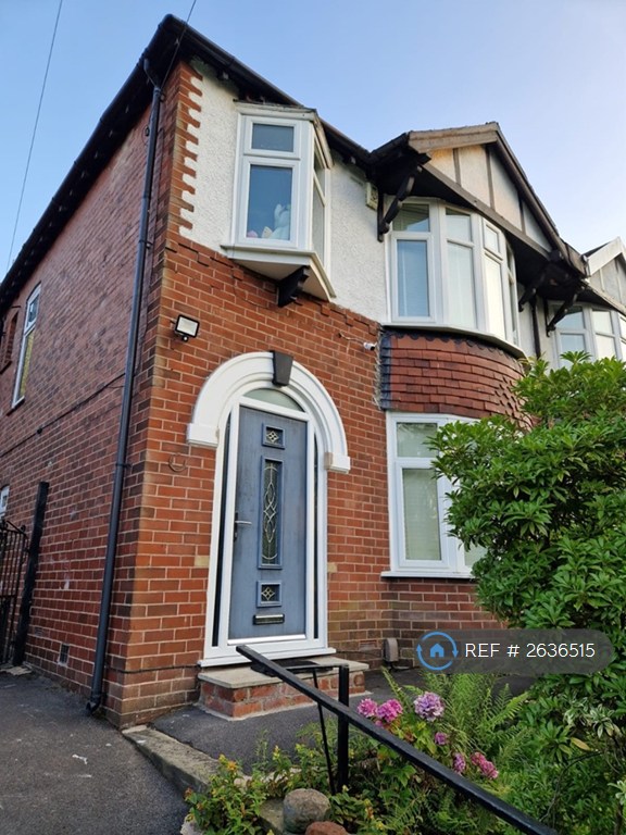 4 bedroom house in Hilton Lane, Prestwich, Manchester, M25 (4 bed) (#2636515)